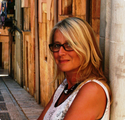 Liane Scholl (die Autorin)