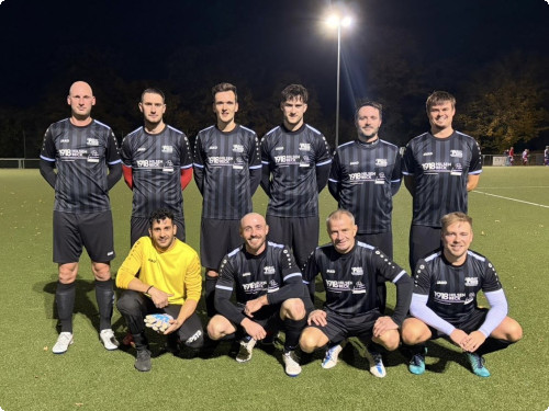 Die Ü32 der FKH geht als Tabellenführer in die Winterpause